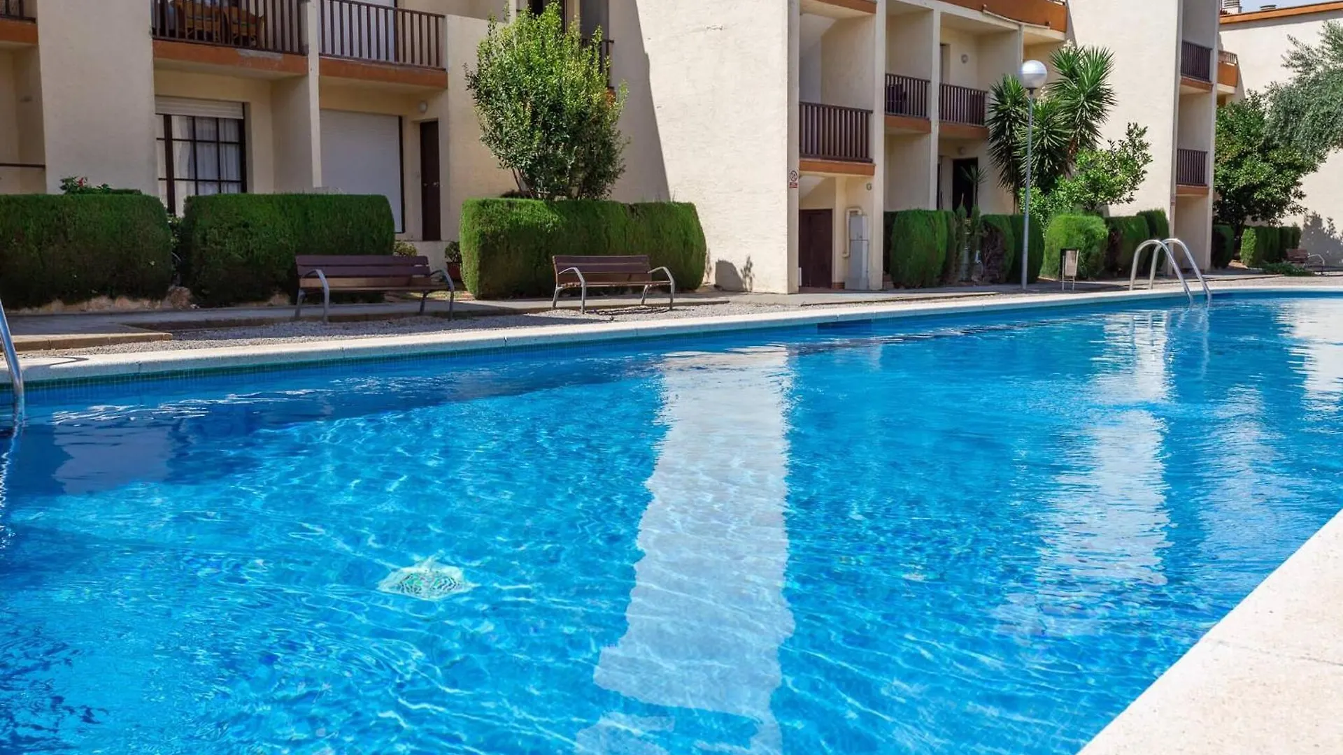 El Faro Apartment L'Escala Spain