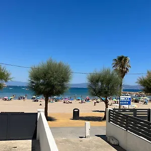  Apartamento En La Playa. Free Parking. Free Wifi